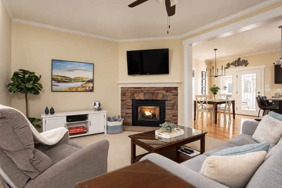 The Hickory - Image 3